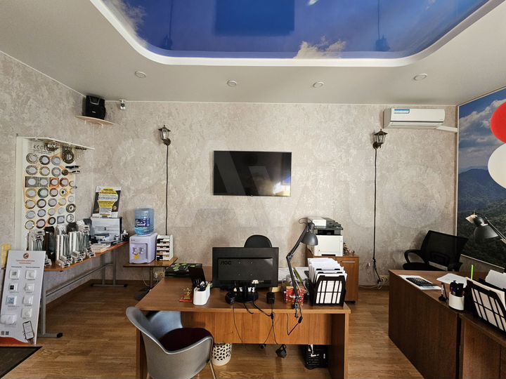 Продаётся офис с готовым ремонтом