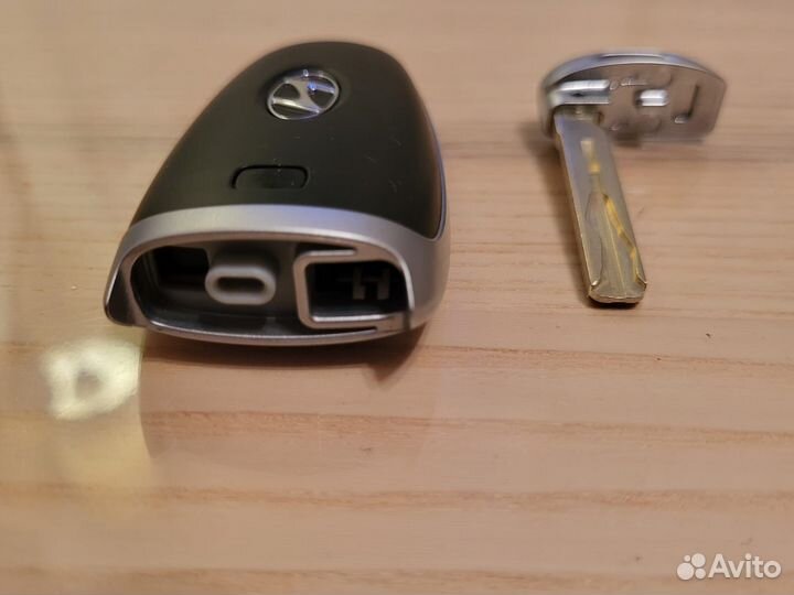 Смарт-ключ от Hyundai Tucson (NX4)
