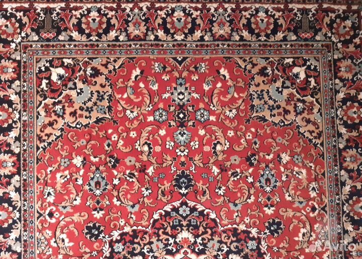 Ковёр шерстяной антиквариат с символикой Олимпиады