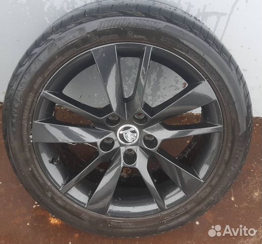 Летняя резина с дисками Шкода octavia r17 купить в Отрадном | Авито