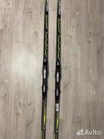 Беговые лыжи fischer carbon lite классические