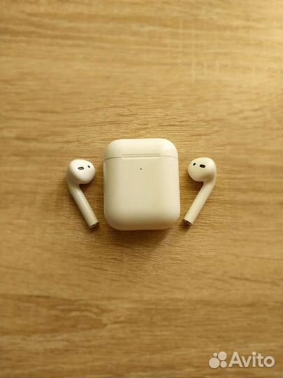Беспроводные наушники apple airpods