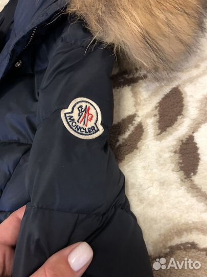 Пуховик moncler женский