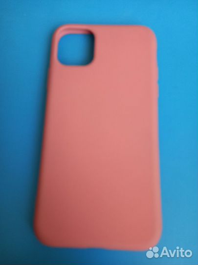 Чехол на iPhone 11