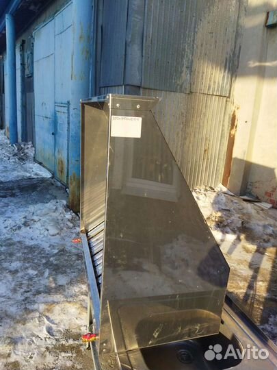 Зонт вытяжной из нержавейки с жироуловителем