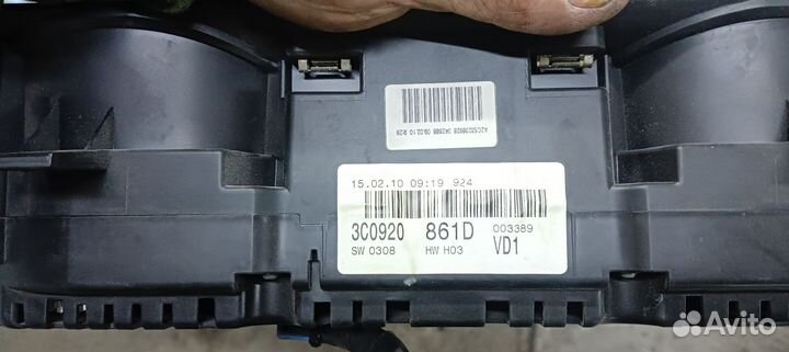 Щиток приборов Volkswagen Passat b6