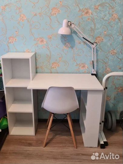 Стол компьютерный с полками