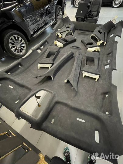 Перетяжка потолка автомобиля