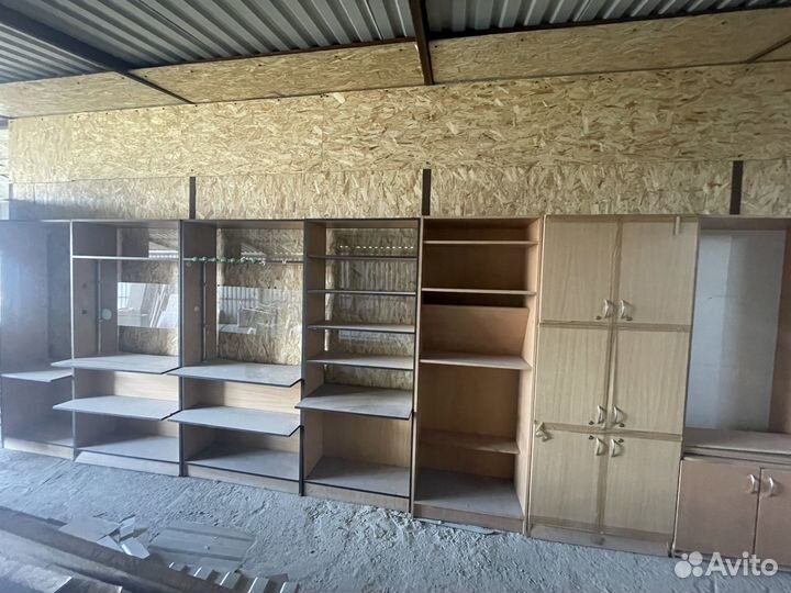 Шкафы и стеллажи бу