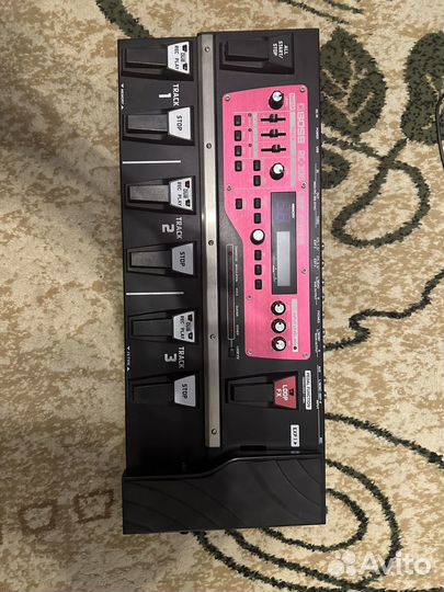 Boss RC-300 loop station