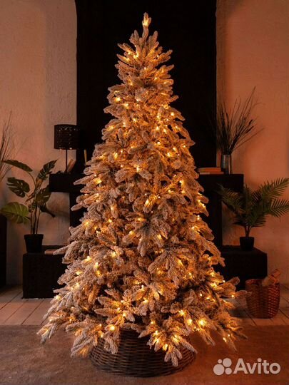 Елка искусственная