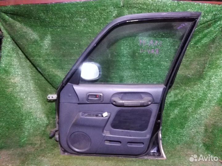 Дверь передняя правая Toyota RAV4 SXA11