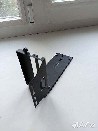 Кронштейн для видеокарты