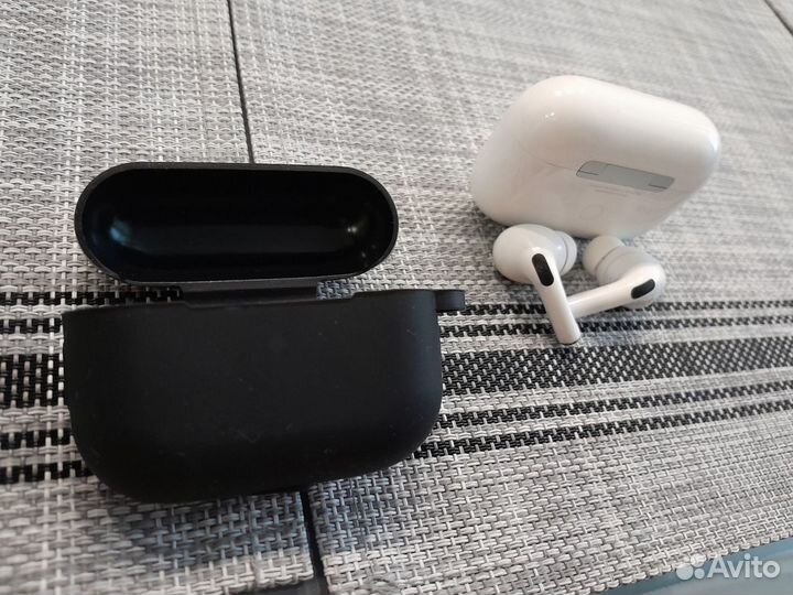 Беспроводные наушники apple airpods pro