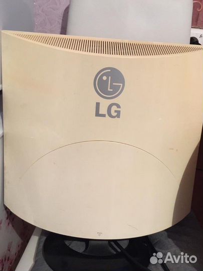 Монитор LG