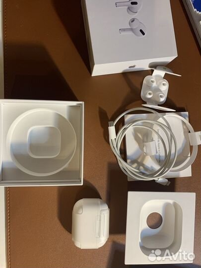 Наушники apple airpods pro magSafe case