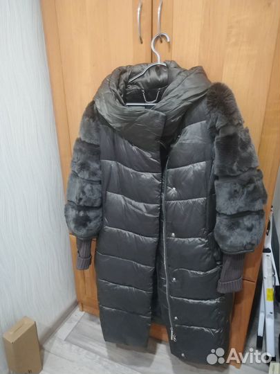 Продается пуховик женский