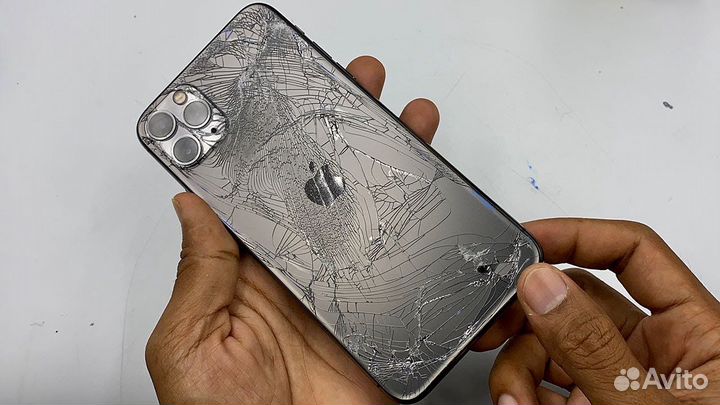 Стекло корпуса iPhone 11 Pro/11 Pro Max