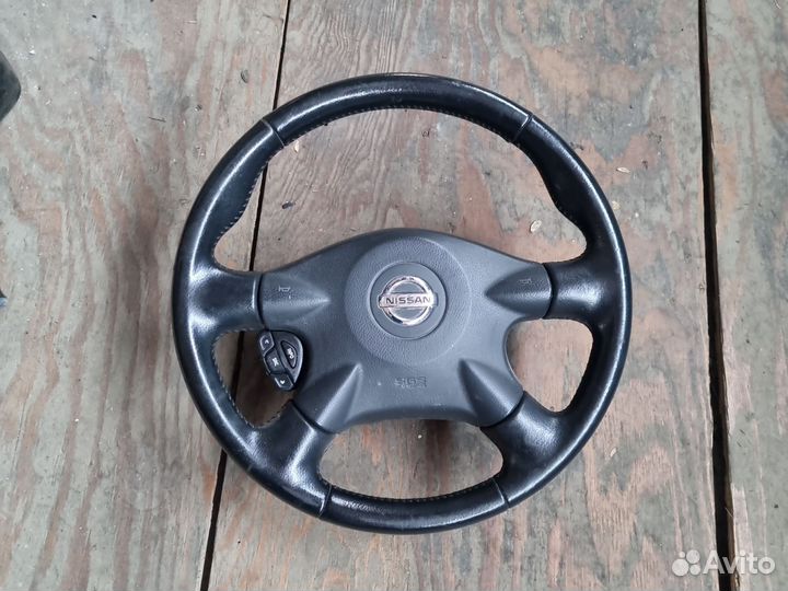 Руль с подушкой Nissan Primera P12