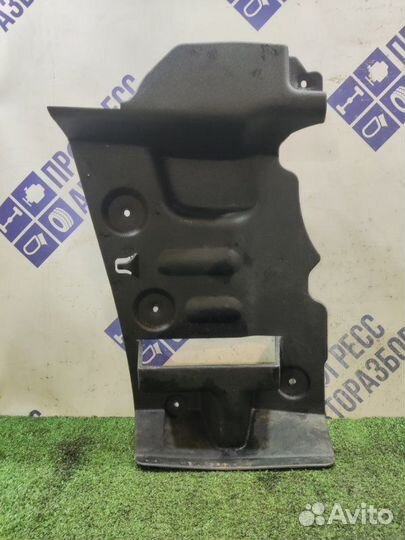 Обшивка багажника правая Renault Symbol седан 1.4