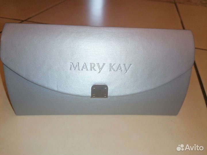 Футляр для очков