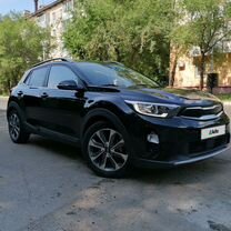 Kia Stonic 1.6 AMT, 2018, 50 000 км, с пробегом, цена 1 675 000 руб.