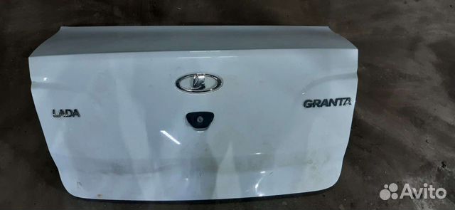 Задняя крышка багажника Лада Гранта