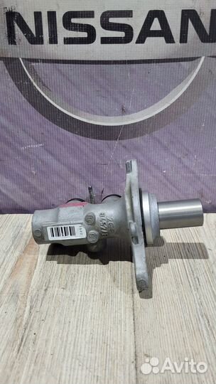 Главный тормозной цилиндр гтц Nissan juke F15