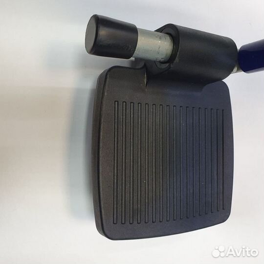 Регулируемая подножка для детской инвалидной коляс