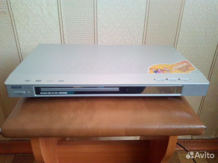 DVD-плеер BBK DV115SI