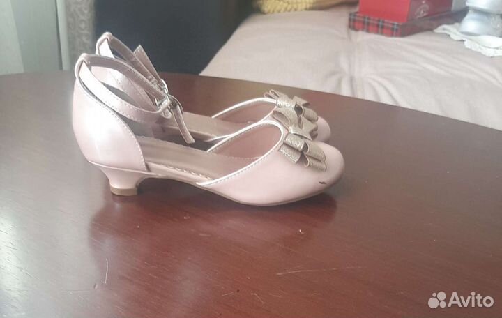 Туфли для девочки