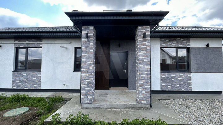 Коттедж 153 м² на участке 7 сот.