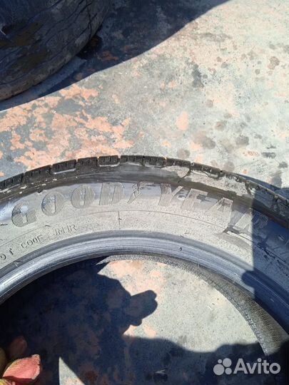 Goodyear EfficientGrip Performance 205/55 R16