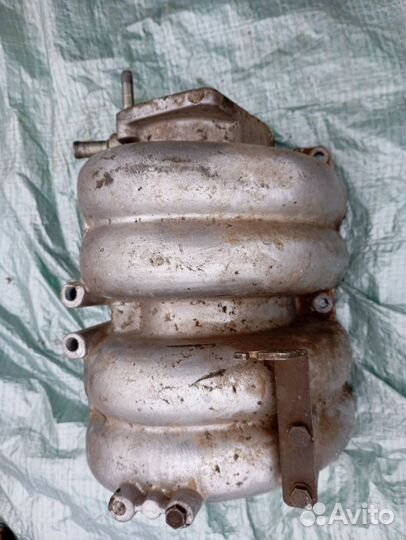 Впускной коллектор ваз 2104