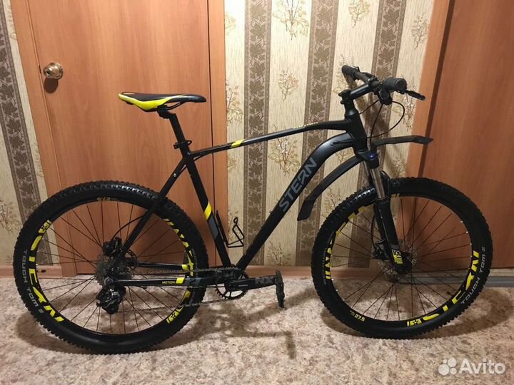 Stern Motion Custom