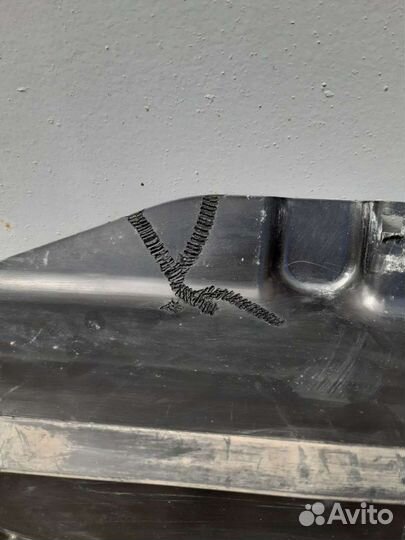 Защита,пыльник радиатора BMW E87