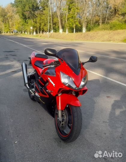 Продам мотоцикл Honda CBR 600 F4I спорт