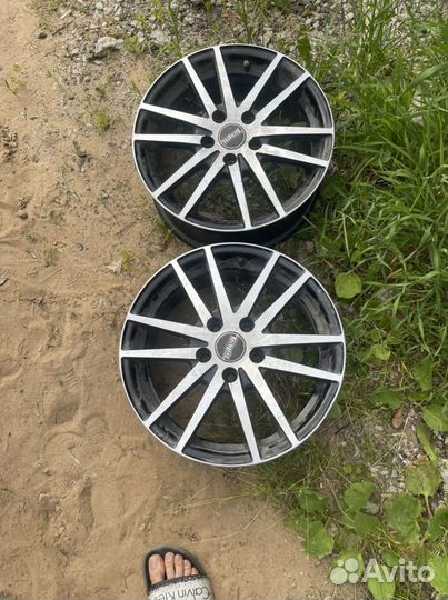 Два диска r16 5на110