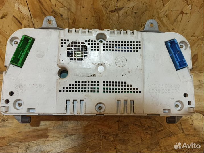 Панель приборов Volkswagen Lupo