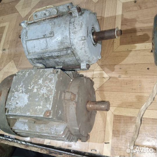 Электродвигатель 220 в бу