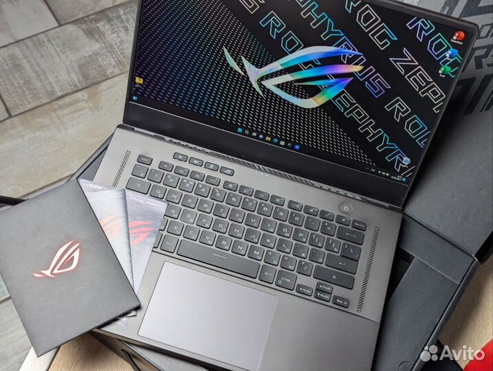 Asus ROG zephyrus 15,6 2,5K / RTX 3080 / R7 / 1 TB