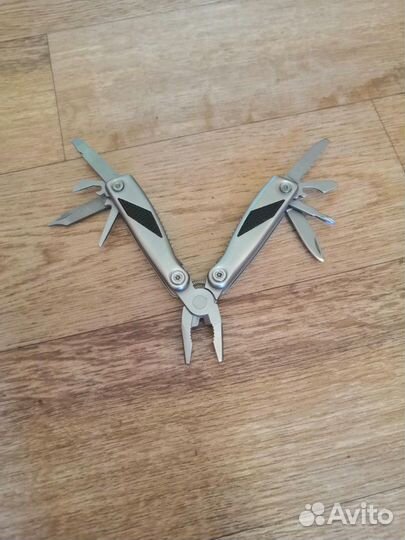 Мультитул туристический