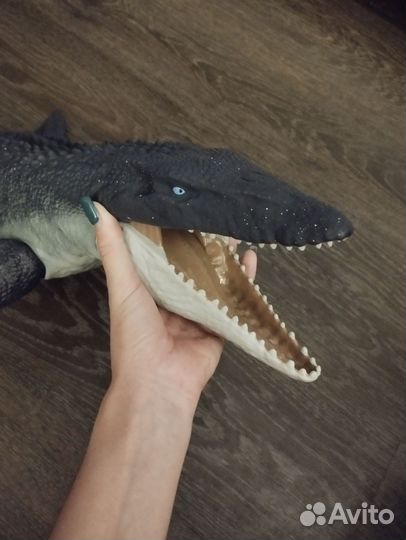 Jurassic world, торг, новый мозазавр