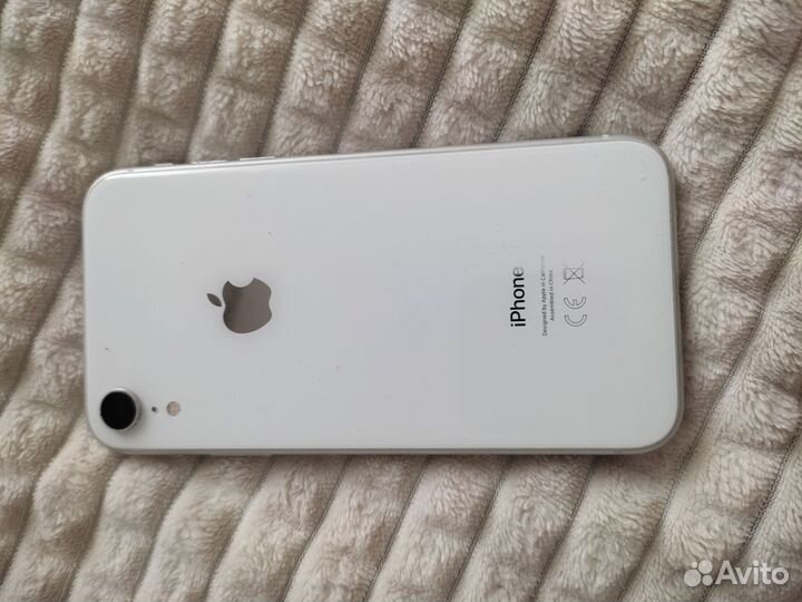 iPhone Xr, 64 ГБ