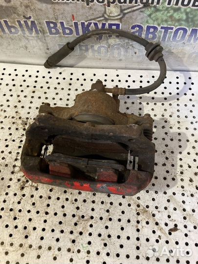 Суппорт тормозной передний правый Chevrolet Aveo