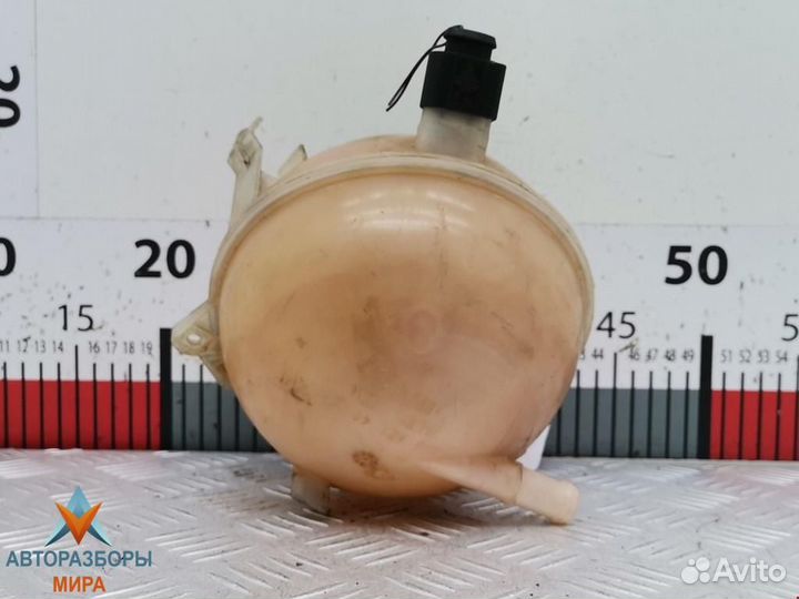 Бачок расширительный Volkswagen Scirocco 3 2011