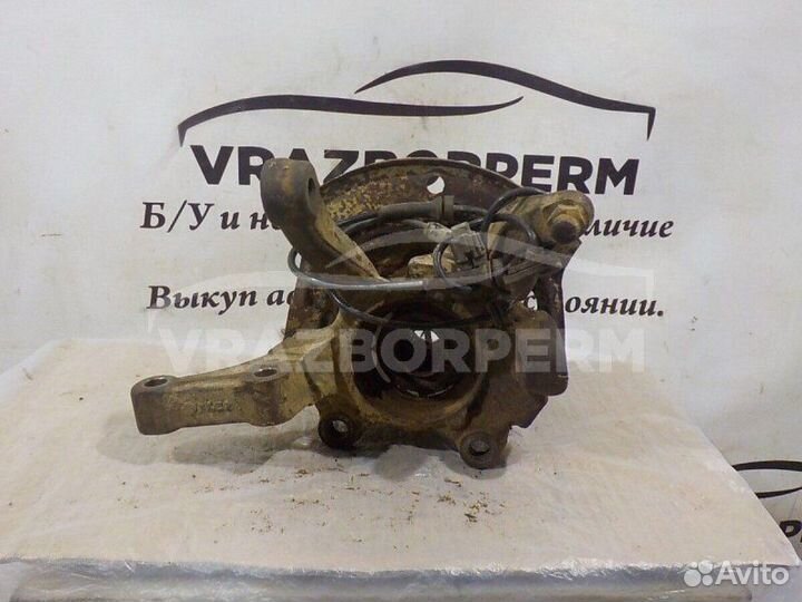 Кулак поворотный передний правый Nissan X-Trail