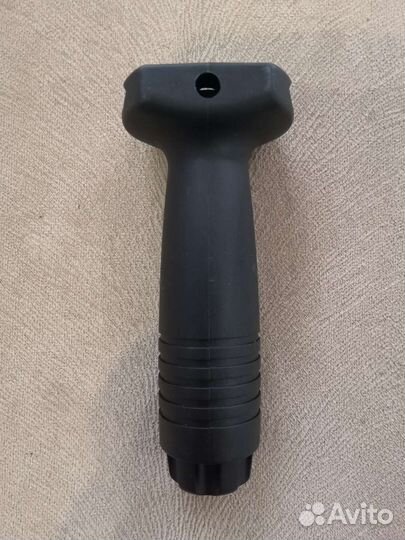 Тактическая рукоятка
