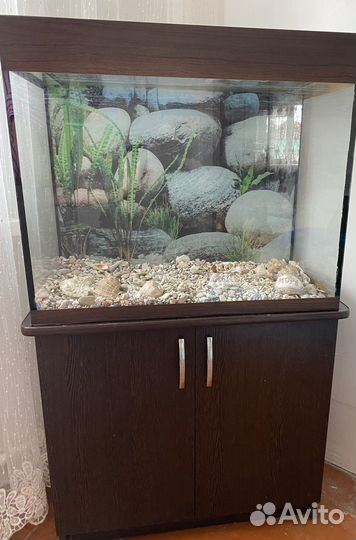 Аквариум с тумбой