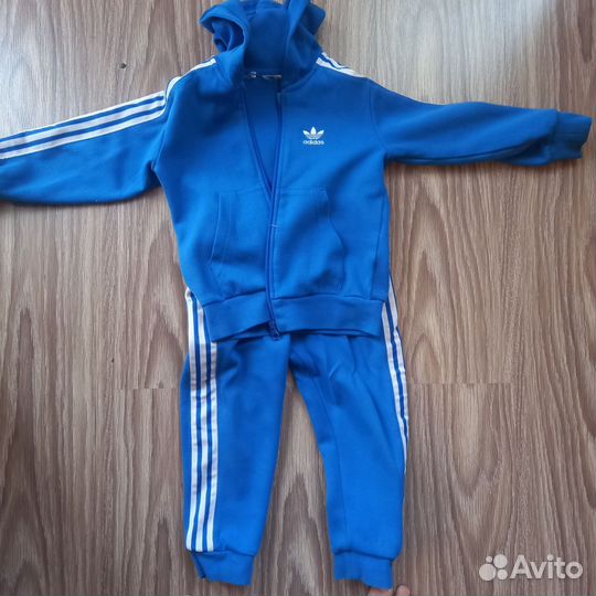 Спортивный костюм adidas для мальчика